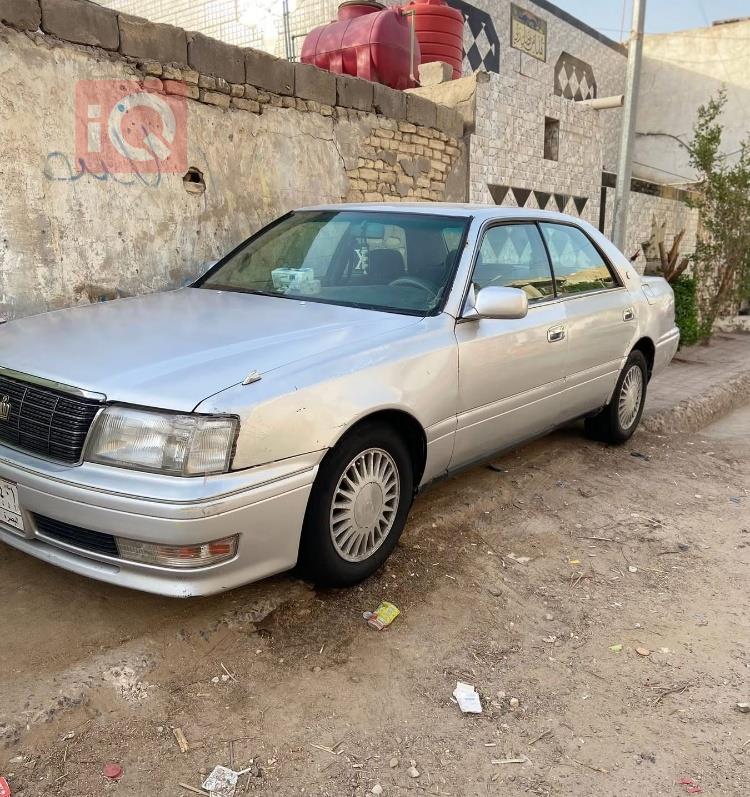 تويوتا كراون